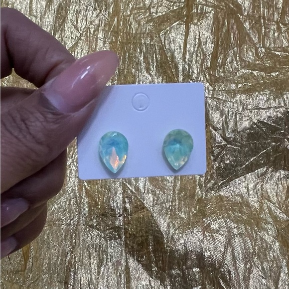 Jewelry - Floating Green Pear-Shaped Crystal Stud Earrings | Iridescent Glow